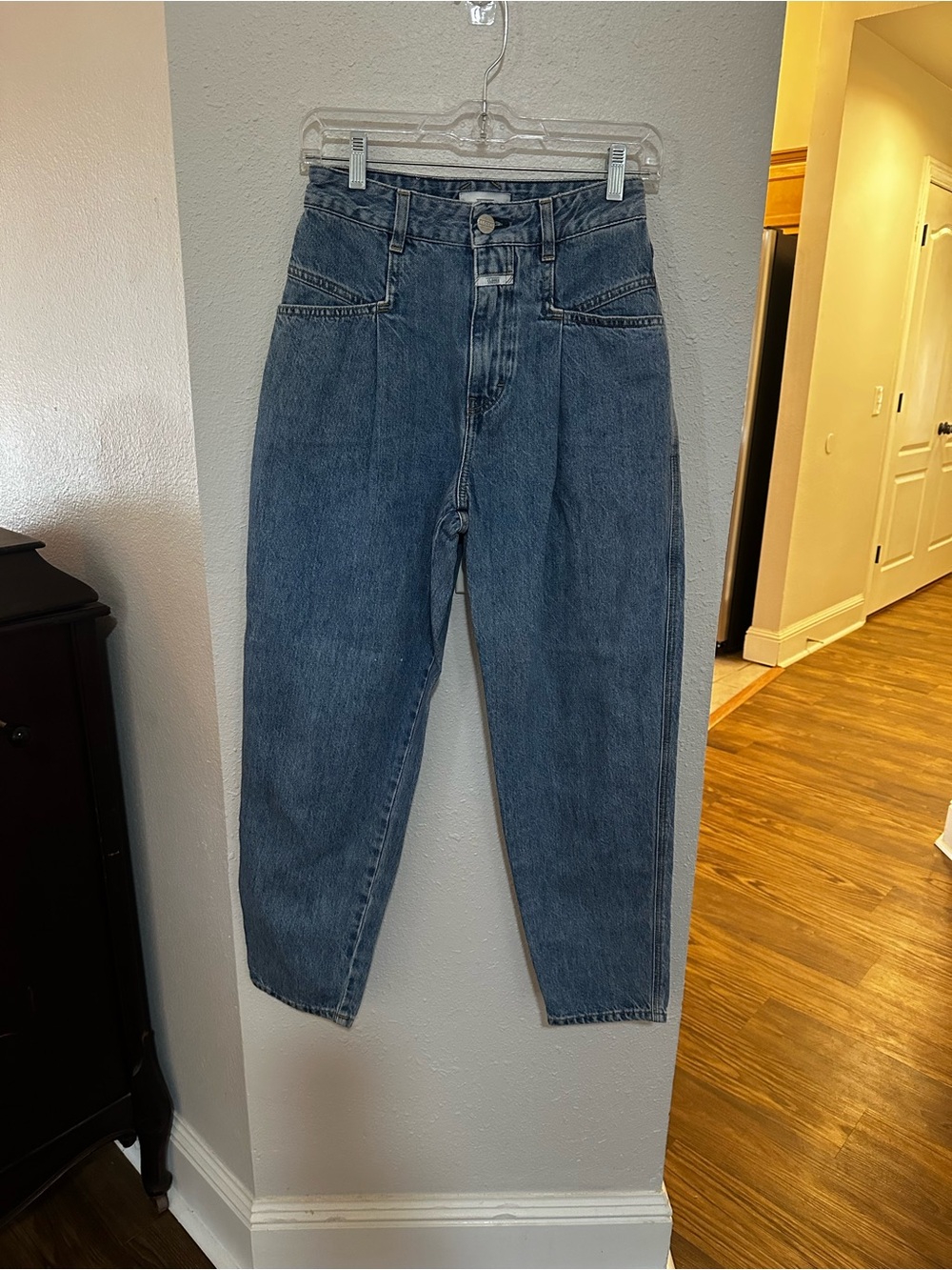 Closed Pearl Jeans Sz24 Made in Italy Org Cotton High Rise Tapered Barrel Leg